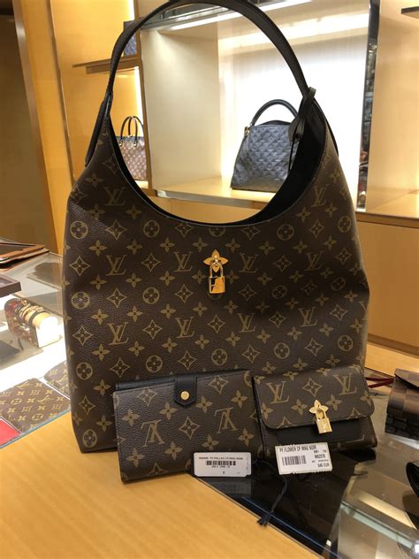 discount louis vuitton handbags paris